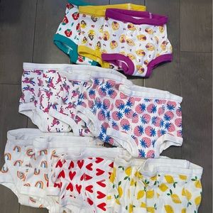 Hanna Andersson training underwear (13 briefs) size XS 80/90 cm